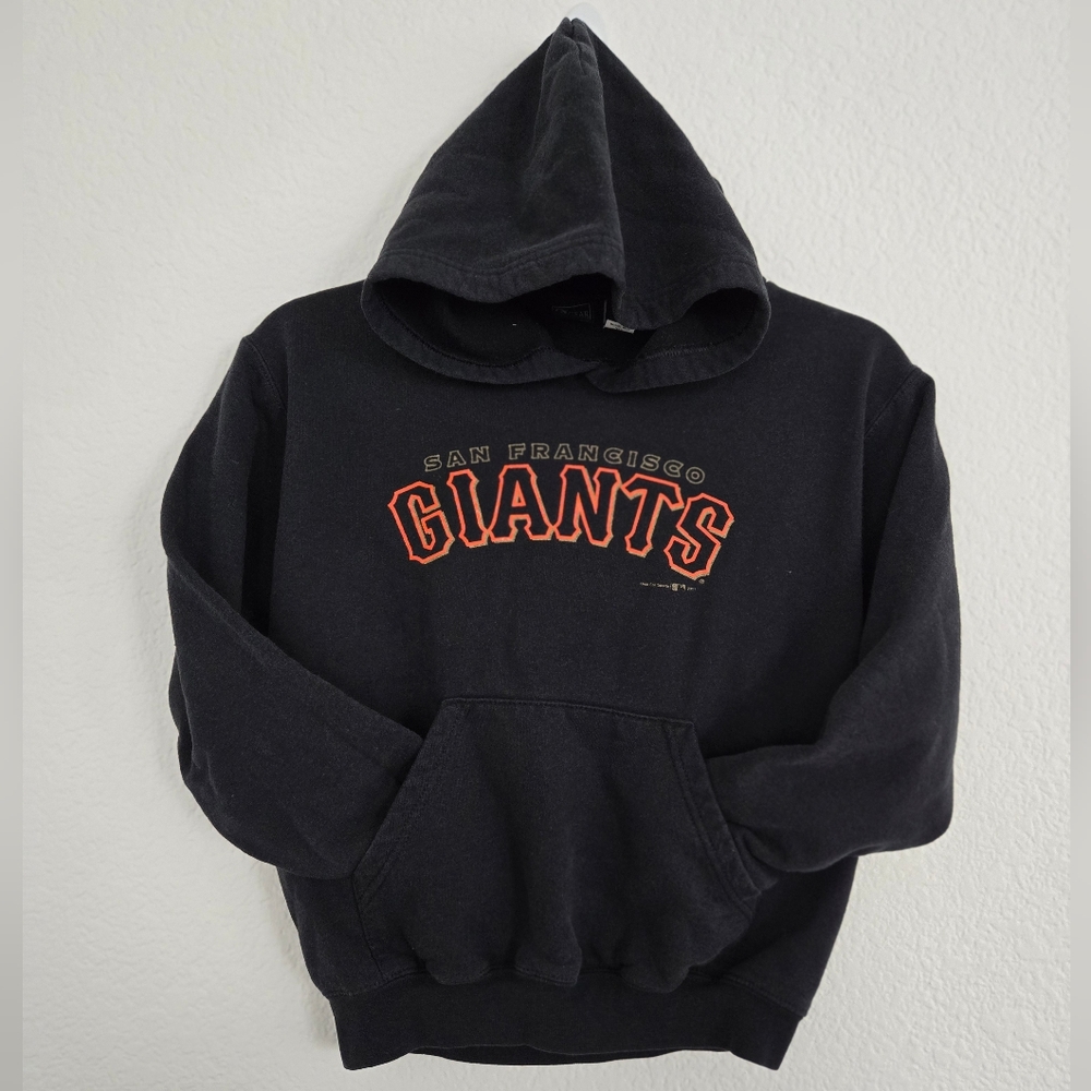 GEAR FOR SPORTS San Francisco Giants Black Hoodie | ?Youth Medium PTP 19"